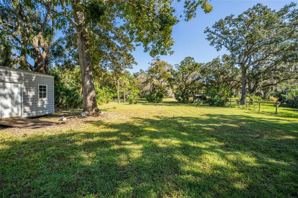 689 Eagle Watch Road Oak Hill FL 32759