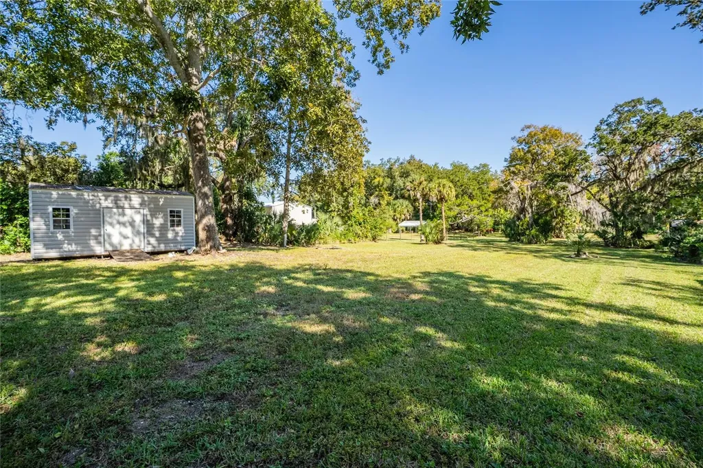 689 Eagle Watch Road Oak Hill FL 32759