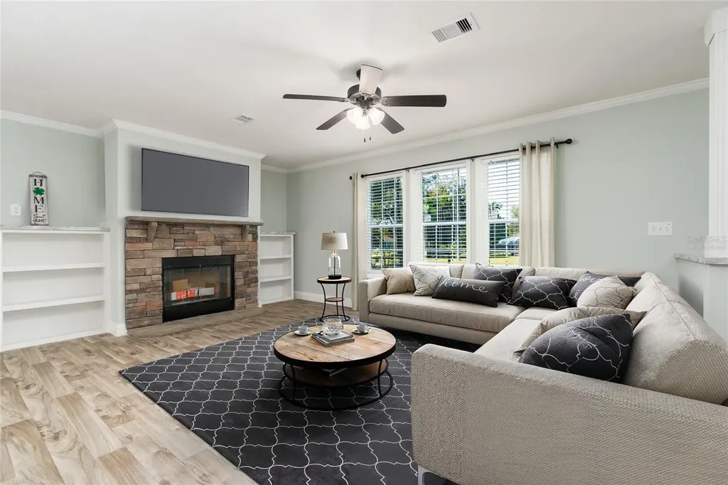 689 Eagle Watch Road Oak Hill FL 32759