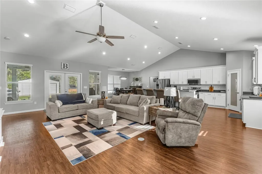 261 SW Deanna Terrace Lake City FL 32025