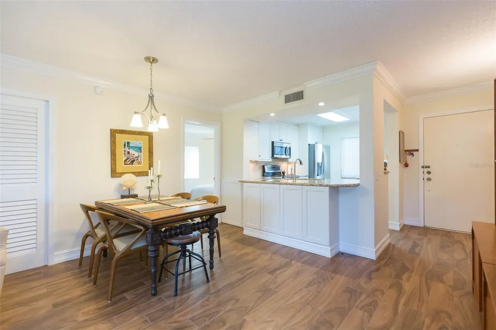 5642 Puerta Del Sol Boulevard S St Petersburg FL 33715