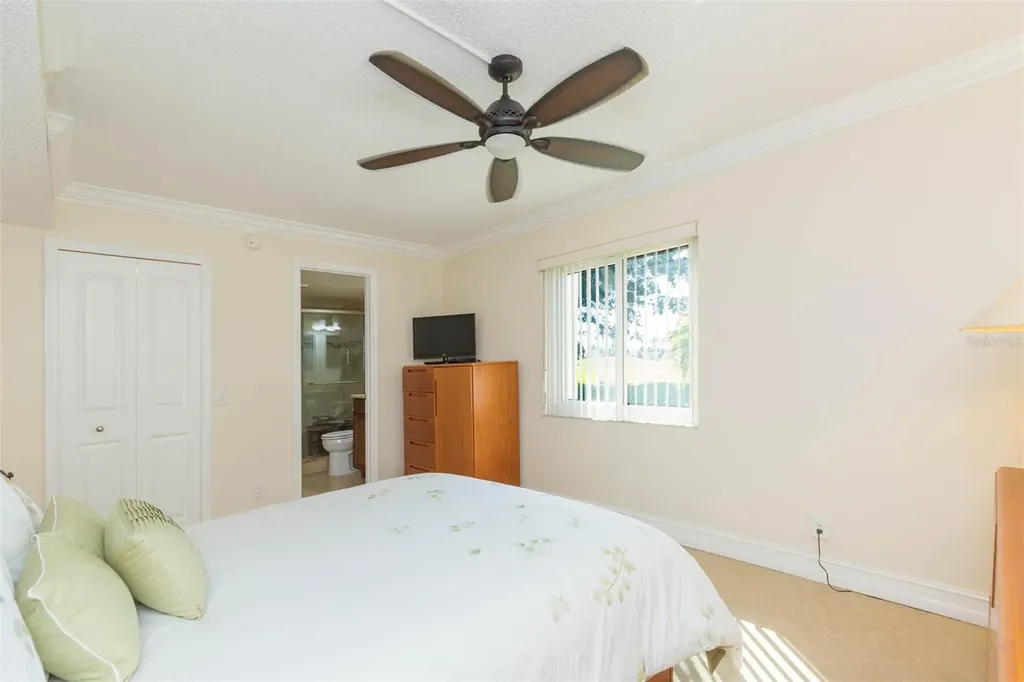 5642 Puerta Del Sol Boulevard S St Petersburg FL 33715