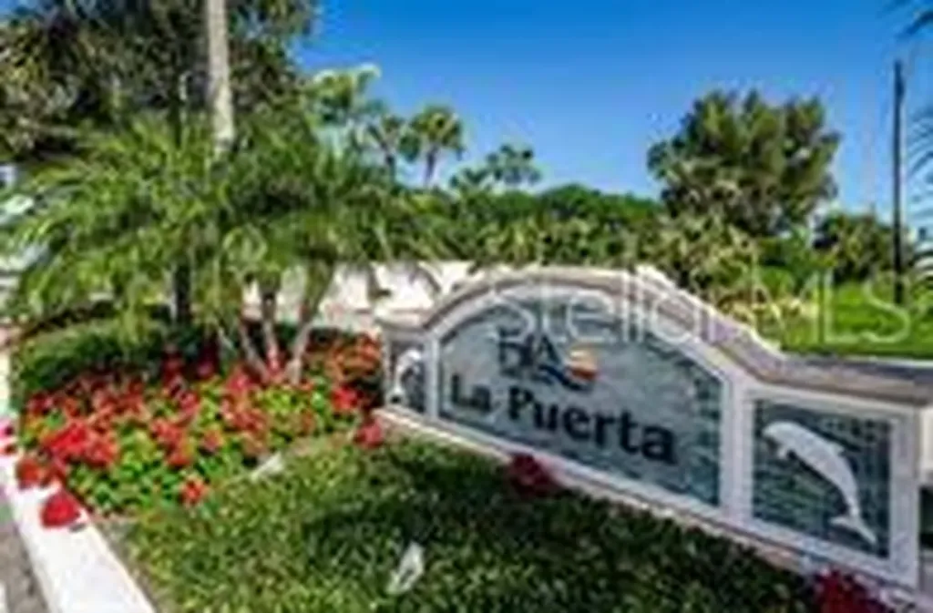 5642 Puerta Del Sol Boulevard S St Petersburg FL 33715