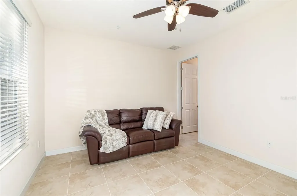 669 Hangnest Lane Lake Mary FL 32746