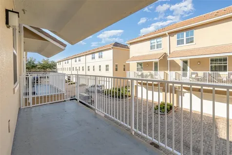669 Hangnest Lane Lake Mary FL 32746