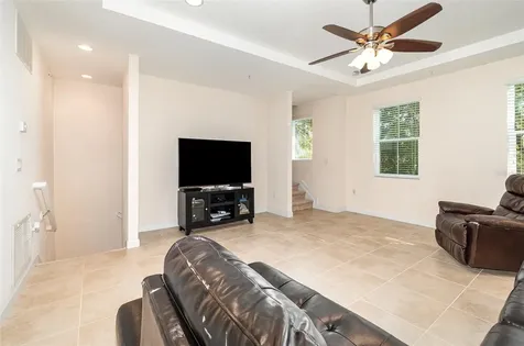 669 Hangnest Lane Lake Mary FL 32746