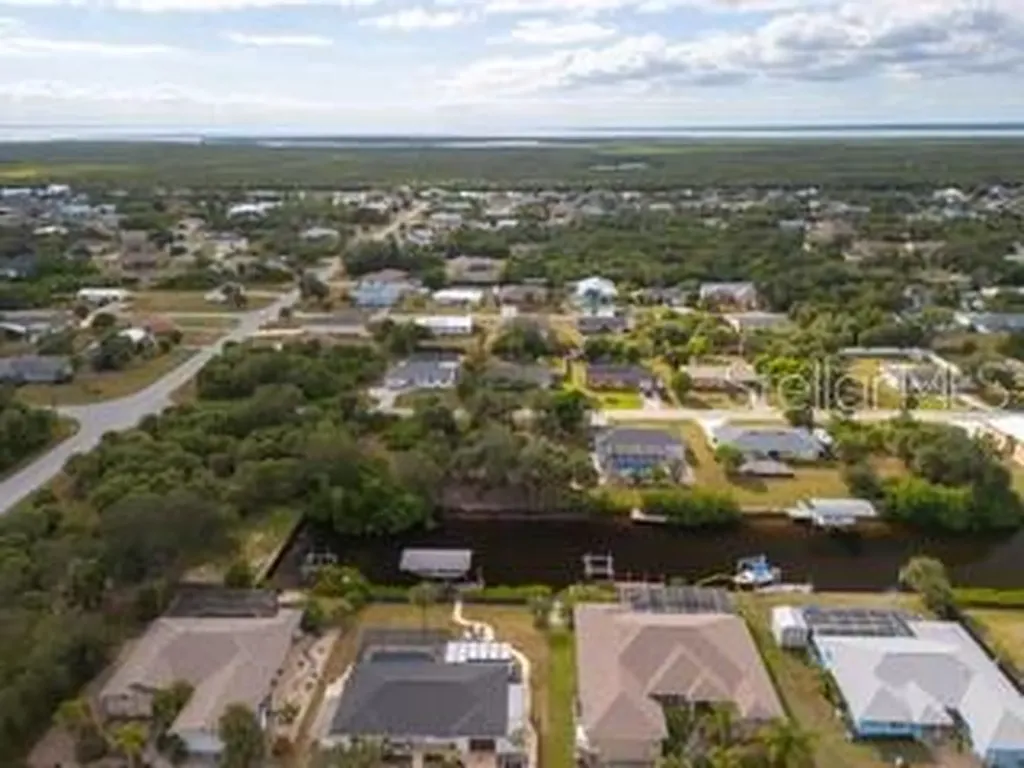 18262 Van Nuys Circle Port Charlotte FL 33948