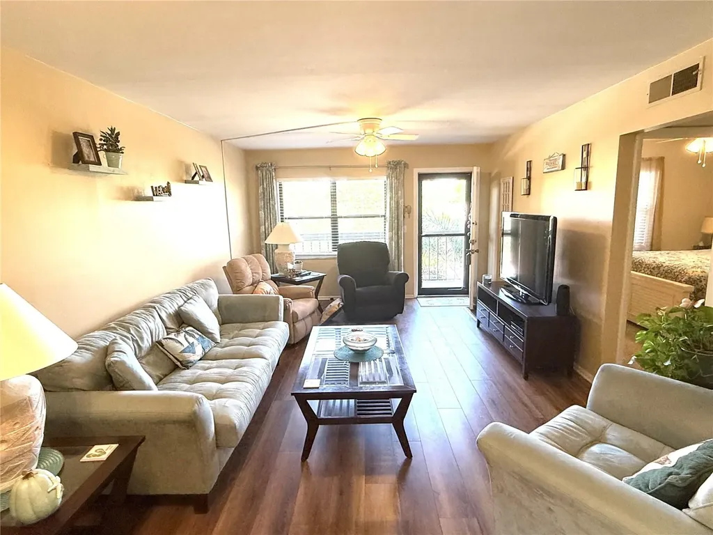 315 30th Avenue W Bradenton FL 34205