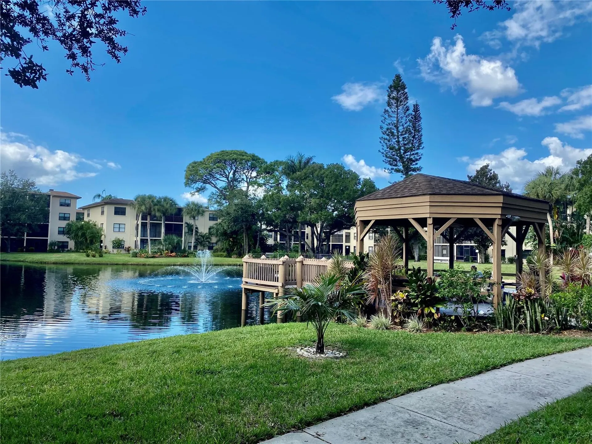 315 30th Avenue W Bradenton FL 34205