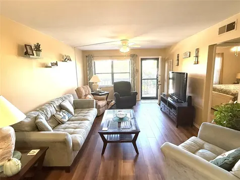 315 30th Avenue W Bradenton FL 34205