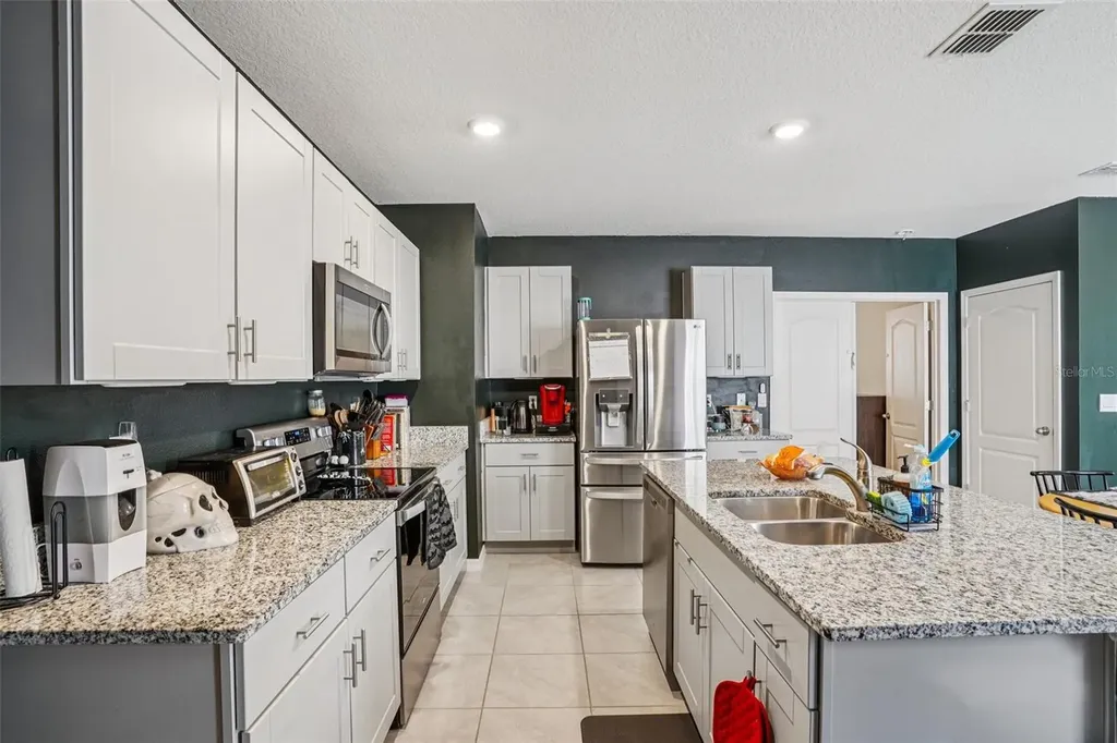 470 Liu Lane Deland FL 32724