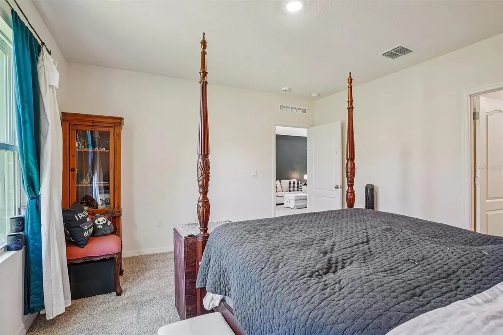 470 Liu Lane Deland FL 32724