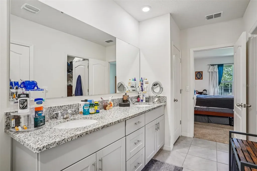 470 Liu Lane Deland FL 32724
