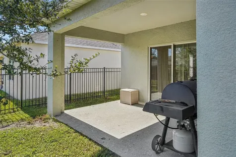 470 Liu Lane Deland FL 32724