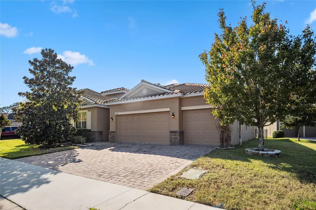 1455 Lake Side Avenue Davenport FL 33837