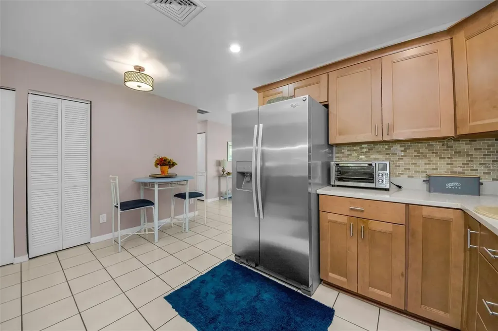 8037 Powder Horn Circle Largo FL 33773
