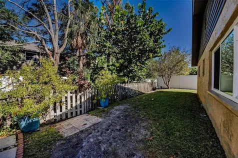 8037 Powder Horn Circle Largo FL 33773