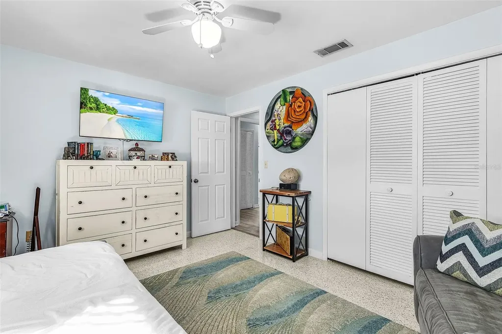 3005 SE 18th Avenue Cape Coral FL 33904