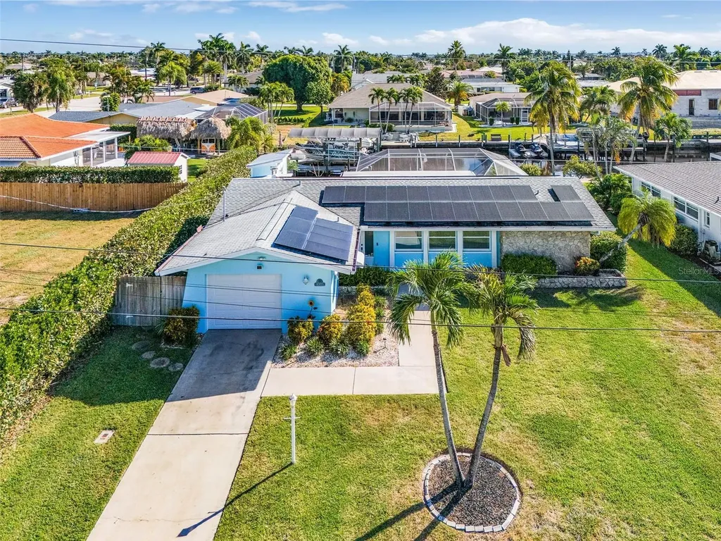 3005 SE 18th Avenue Cape Coral FL 33904