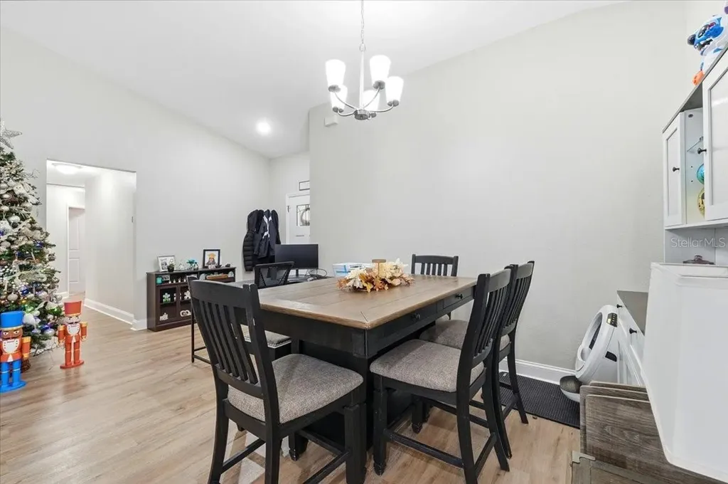 31 Morgan Street Auburndale FL 33823