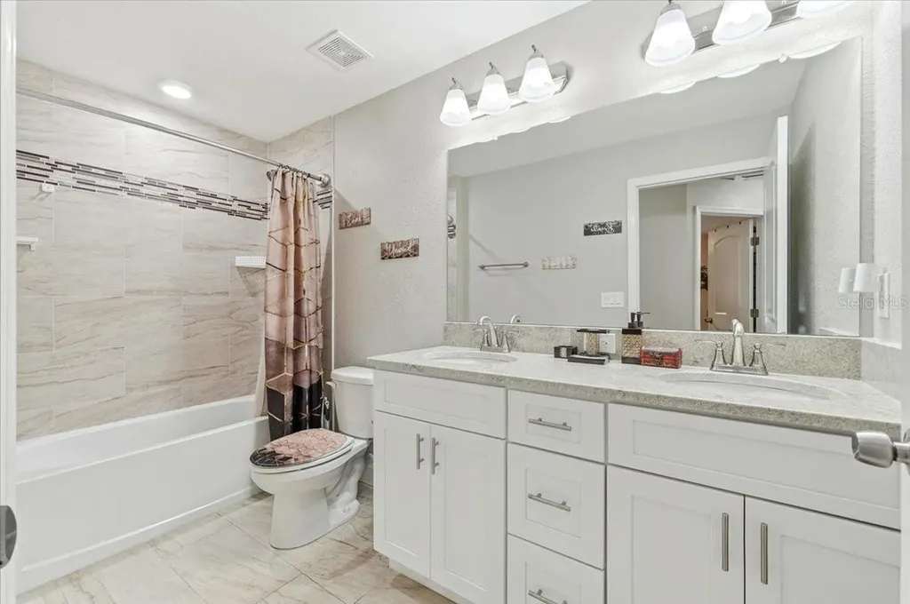 31 Morgan Street Auburndale FL 33823