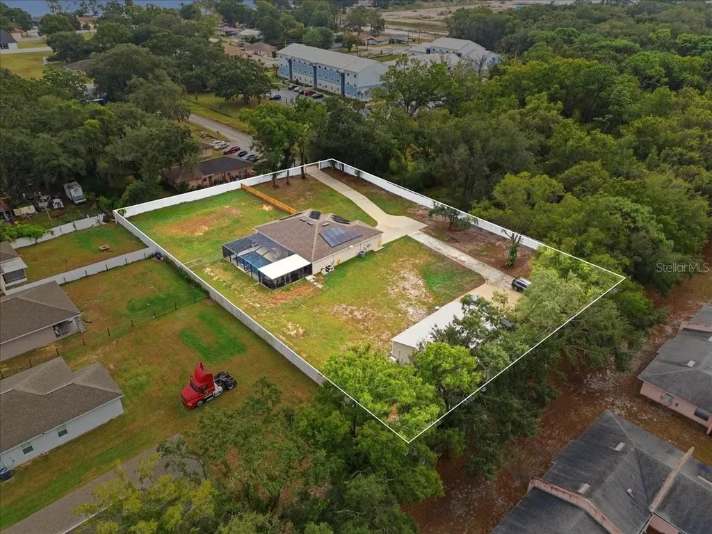 31 Morgan Street Auburndale FL 33823