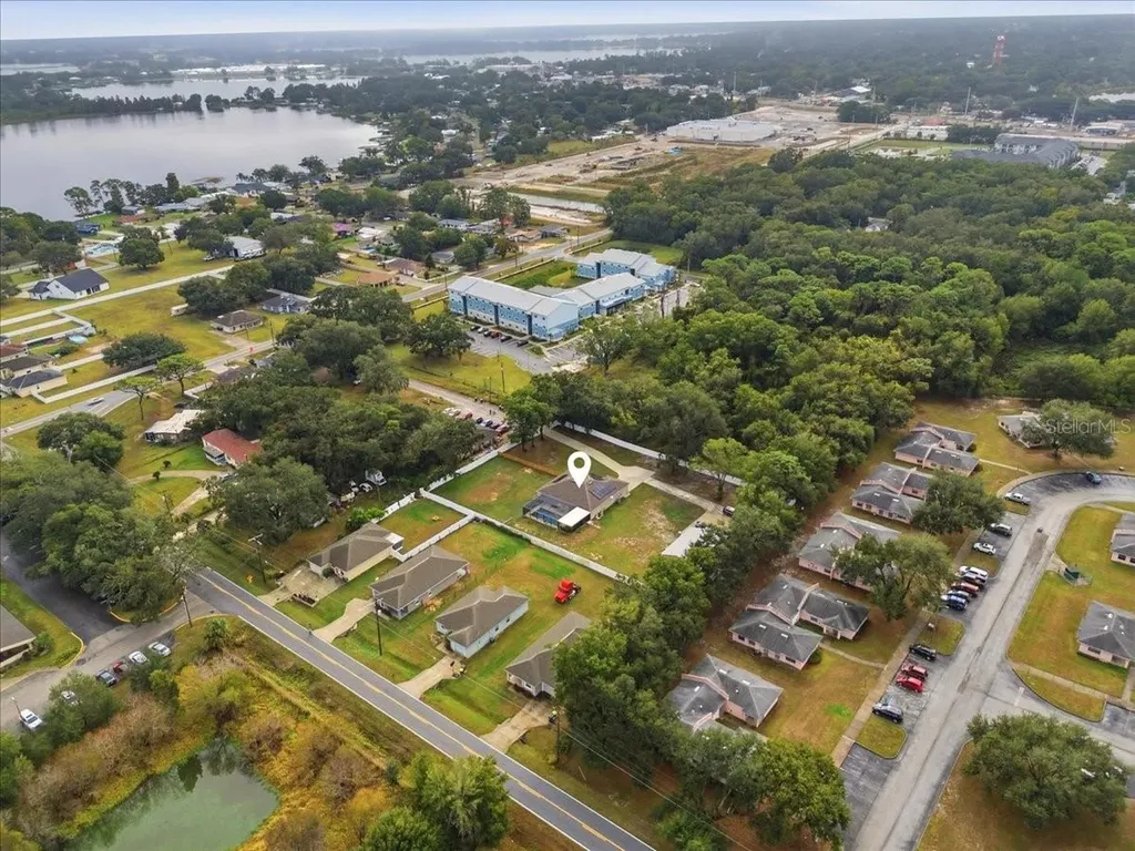 31 Morgan Street Auburndale FL 33823