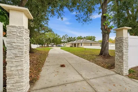 31 Morgan Street Auburndale FL 33823
