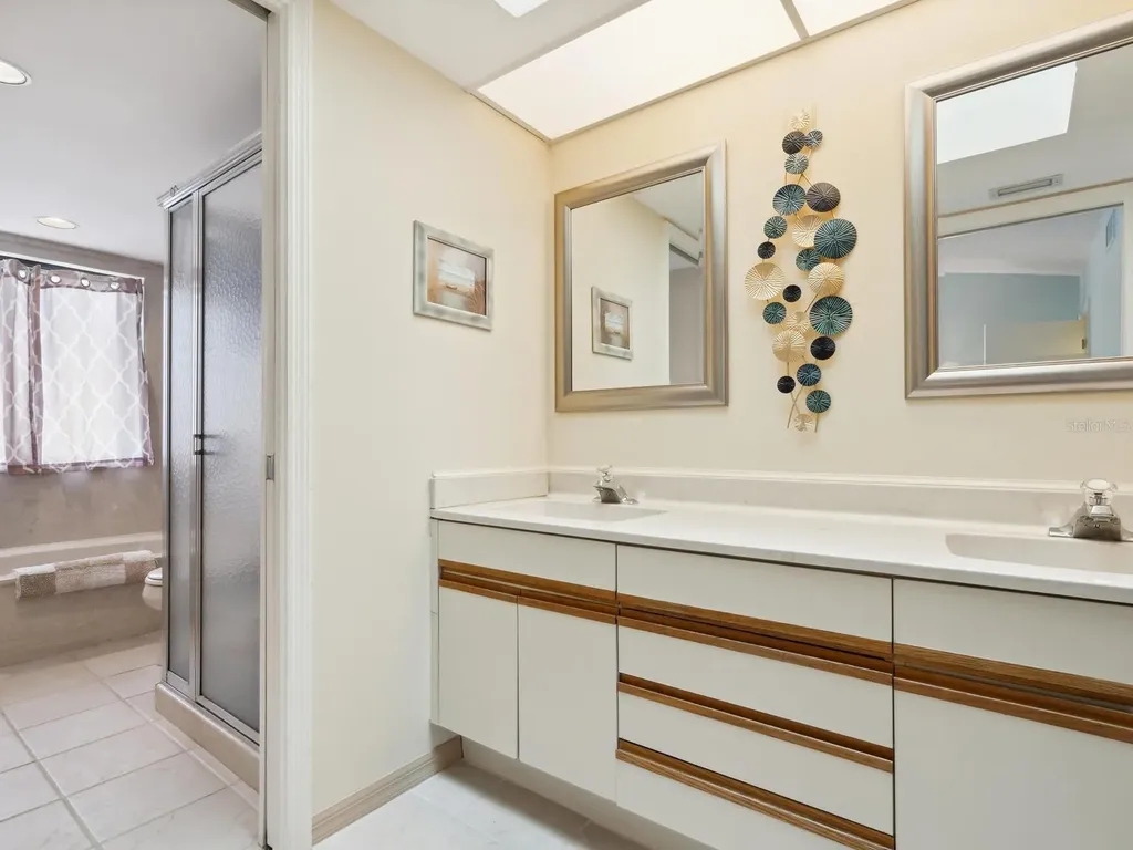5228 Landings Boulevard Sarasota FL 34231