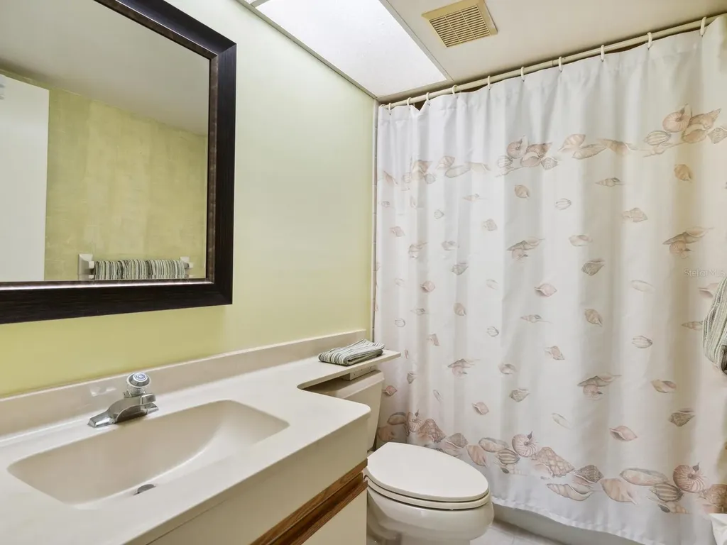 5228 Landings Boulevard Sarasota FL 34231