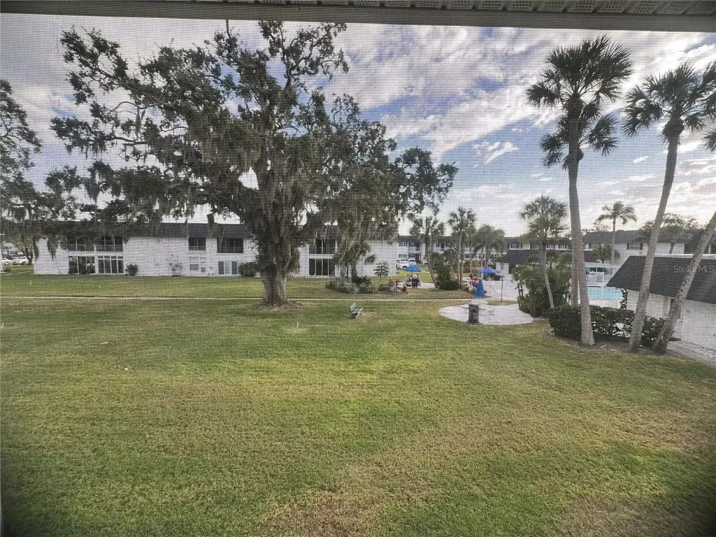 202 46th Avenue Terrace W Bradenton FL 34207
