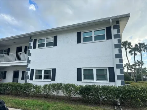 202 46th Avenue Terrace W Bradenton FL 34207