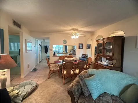 202 46th Avenue Terrace W Bradenton FL 34207