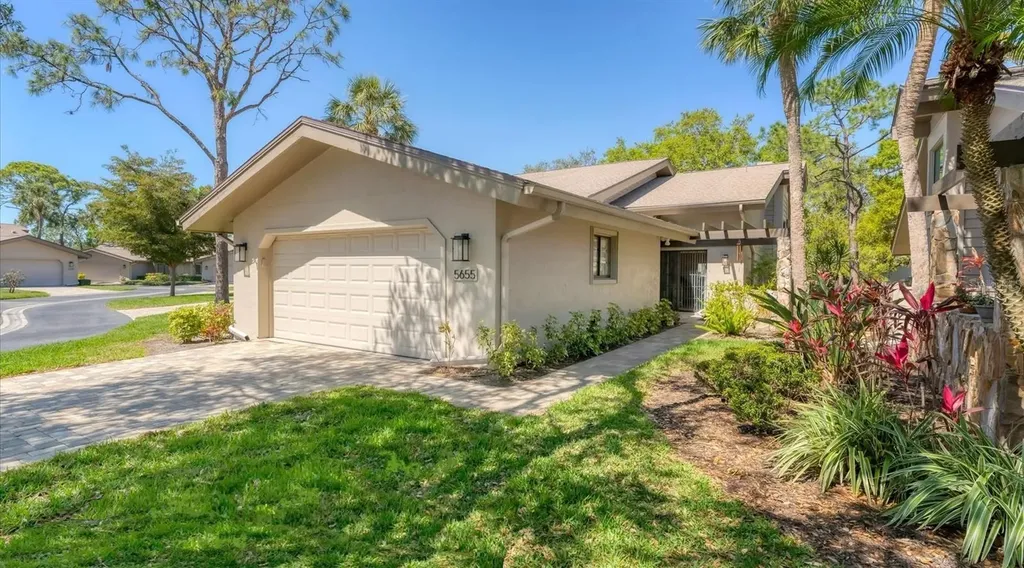 5655 Pipers Waite Sarasota FL 34235