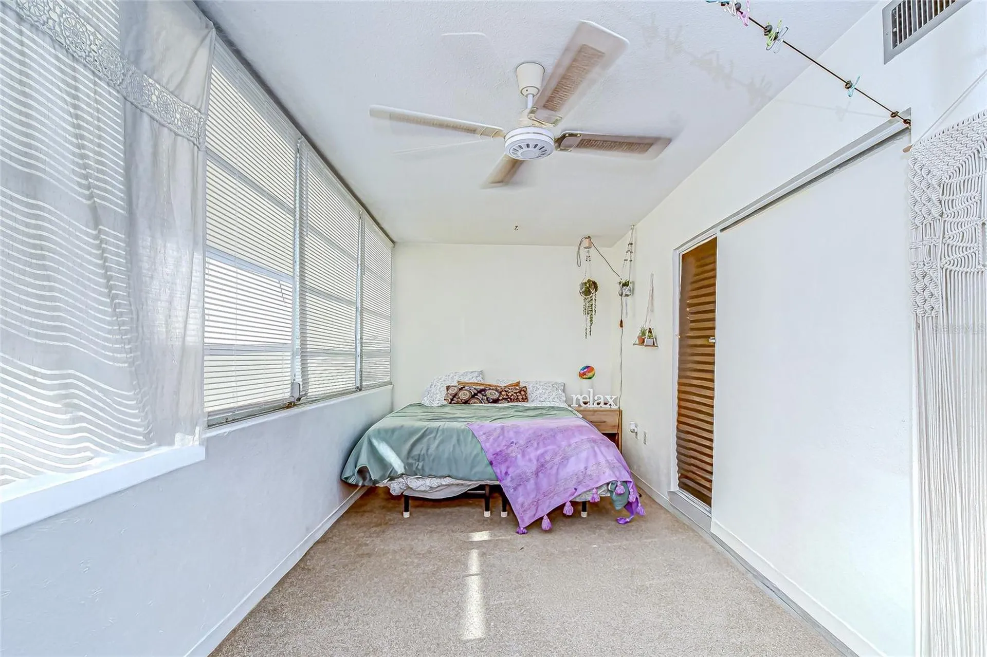 5150 10th Avenue N St Petersburg FL 33710