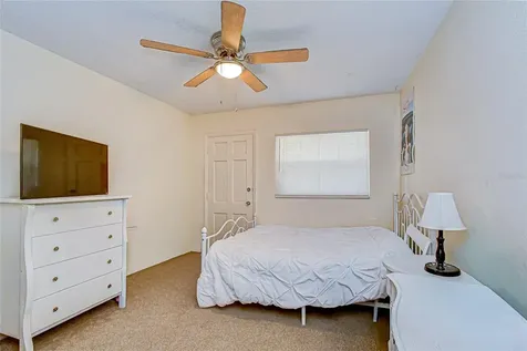 5150 10th Avenue N St Petersburg FL 33710