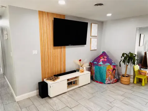 730 Park Manor Drive Orlando FL 32825
