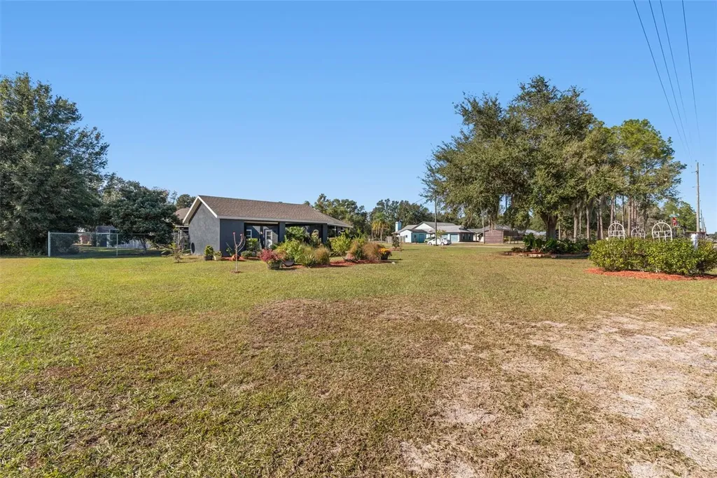 14721 Scharber Road Dade City FL 33525