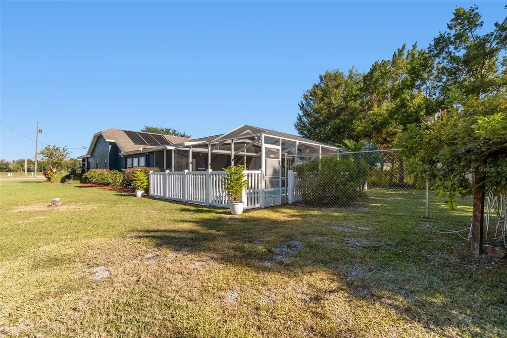 14721 Scharber Road Dade City FL 33525
