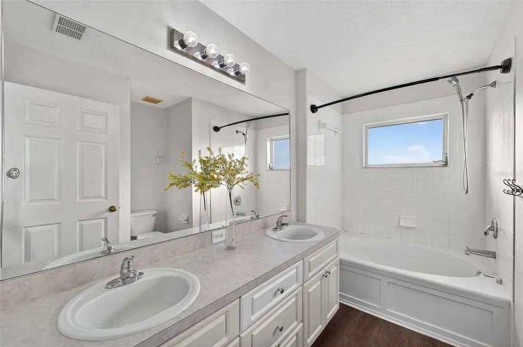 28632 Seashell Court Wesley Chapel FL 33545