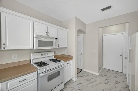 28632 Seashell Court Wesley Chapel FL 33545