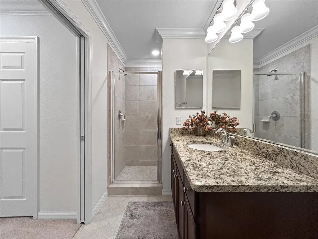 16706 Vardon Bradenton FL 34211