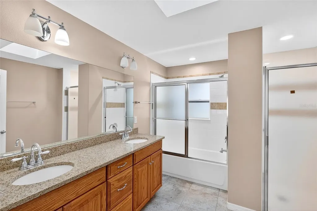 201 N West Street Interlachen FL 32148
