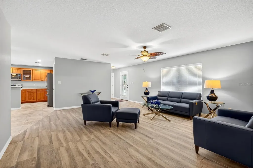 201 N West Street Interlachen FL 32148