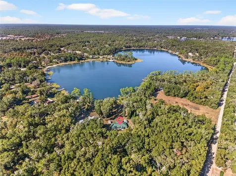 201 N West Street Interlachen FL 32148