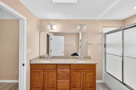 201 N West Street Interlachen FL 32148