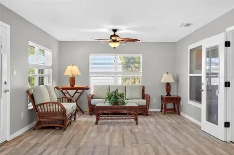 201 N West Street Interlachen FL 32148