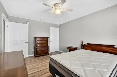 201 N West Street Interlachen FL 32148