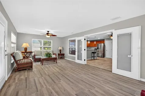 201 N West Street Interlachen FL 32148