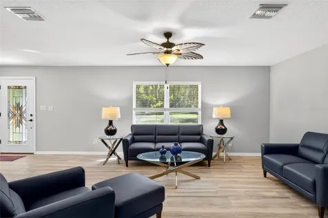 201 N West Street Interlachen FL 32148